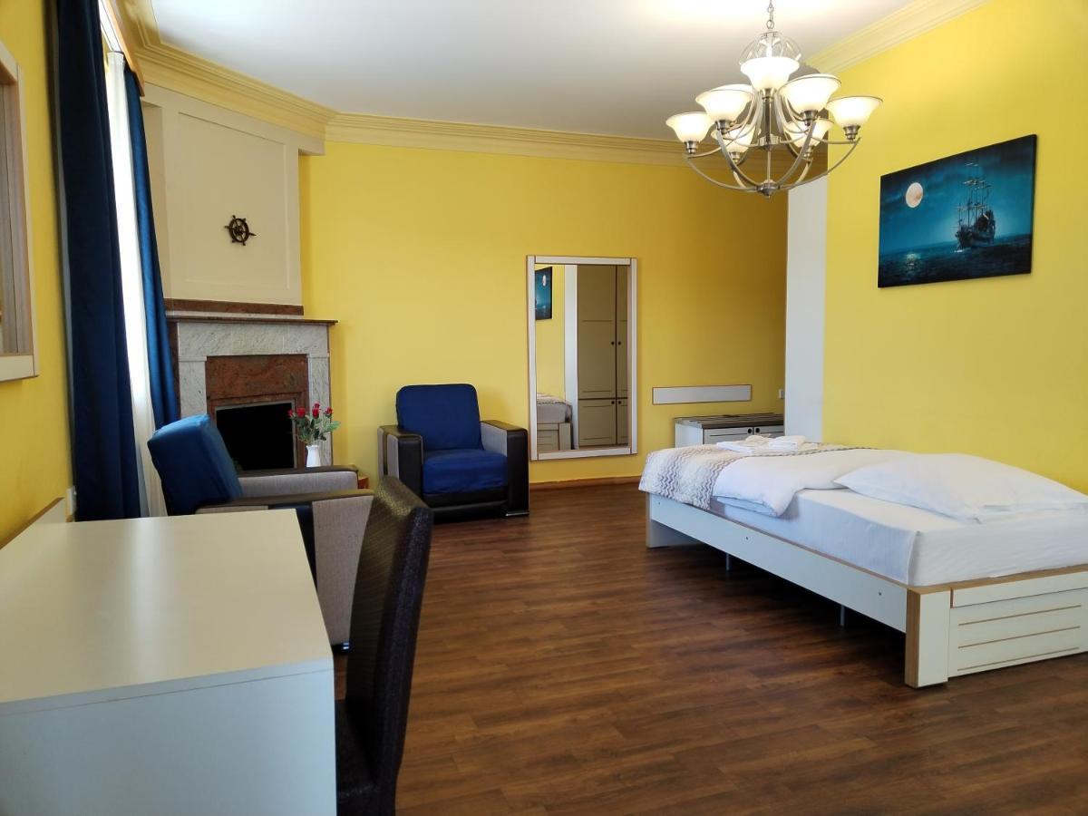 Hotel Blissdom Tbilisi Exteriör bild