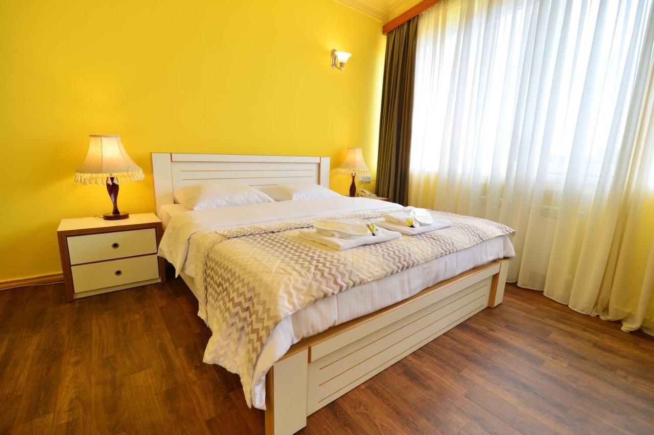 Hotel Blissdom Tbilisi Exteriör bild