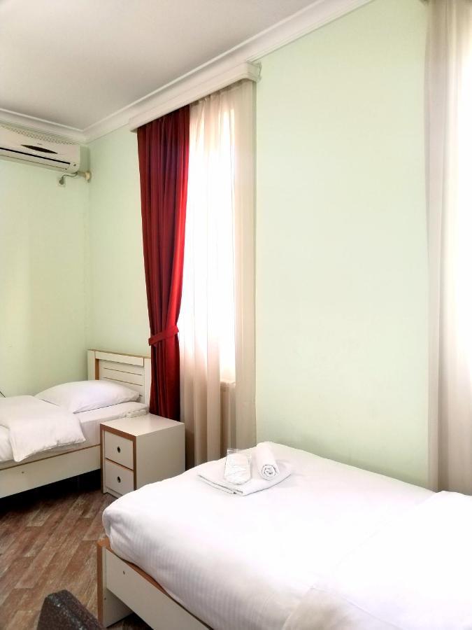 Hotel Blissdom Tbilisi Exteriör bild