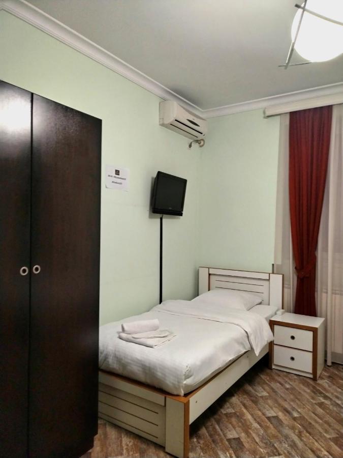 Hotel Blissdom Tbilisi Exteriör bild