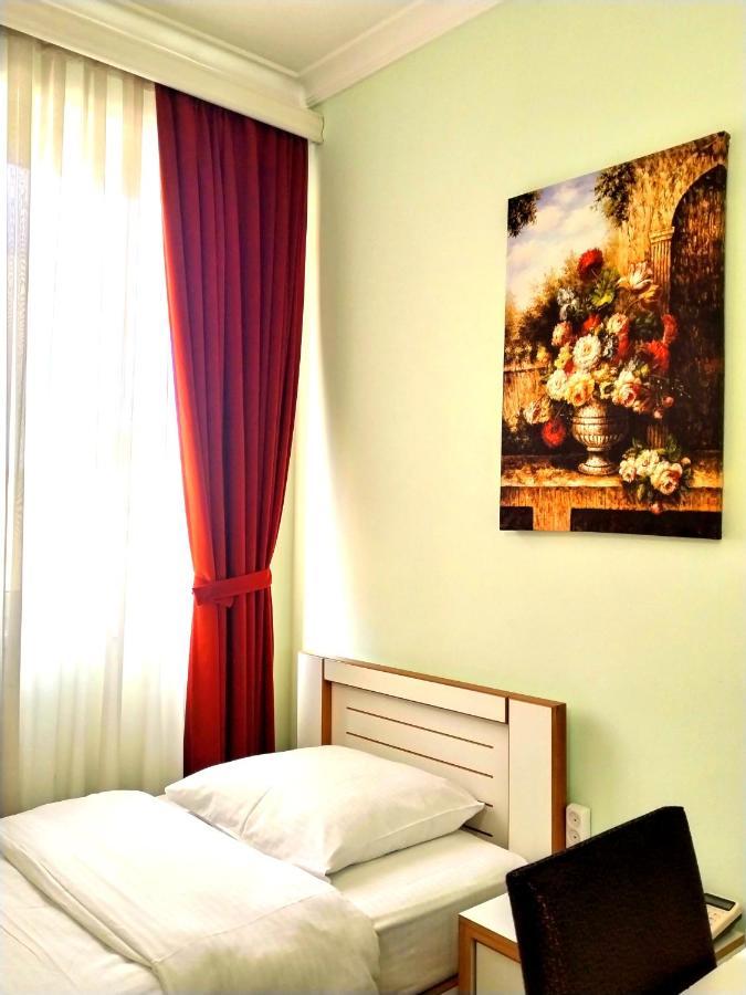 Hotel Blissdom Tbilisi Exteriör bild