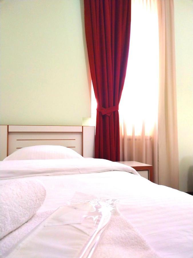 Hotel Blissdom Tbilisi Exteriör bild