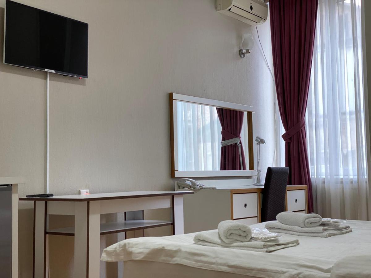 Hotel Blissdom Tbilisi Exteriör bild
